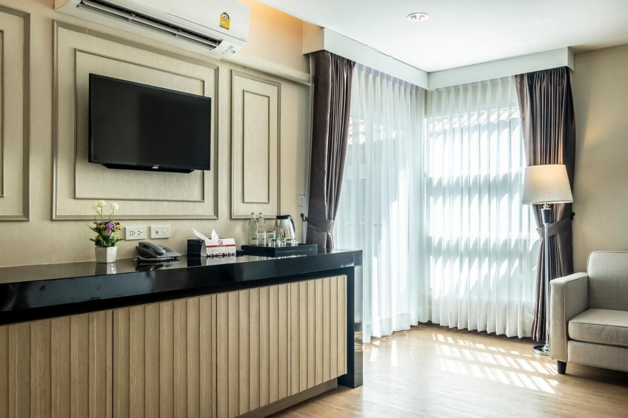 The Airport Courtyard Suvarnabhumi Airport Bangkok Bagian luar foto A room at the hotel